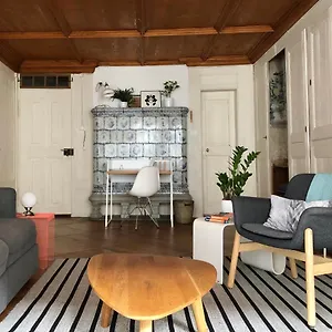 https://historical-flat-by-zytglogge-1st-floor.hotelsbaselswitzerland.com